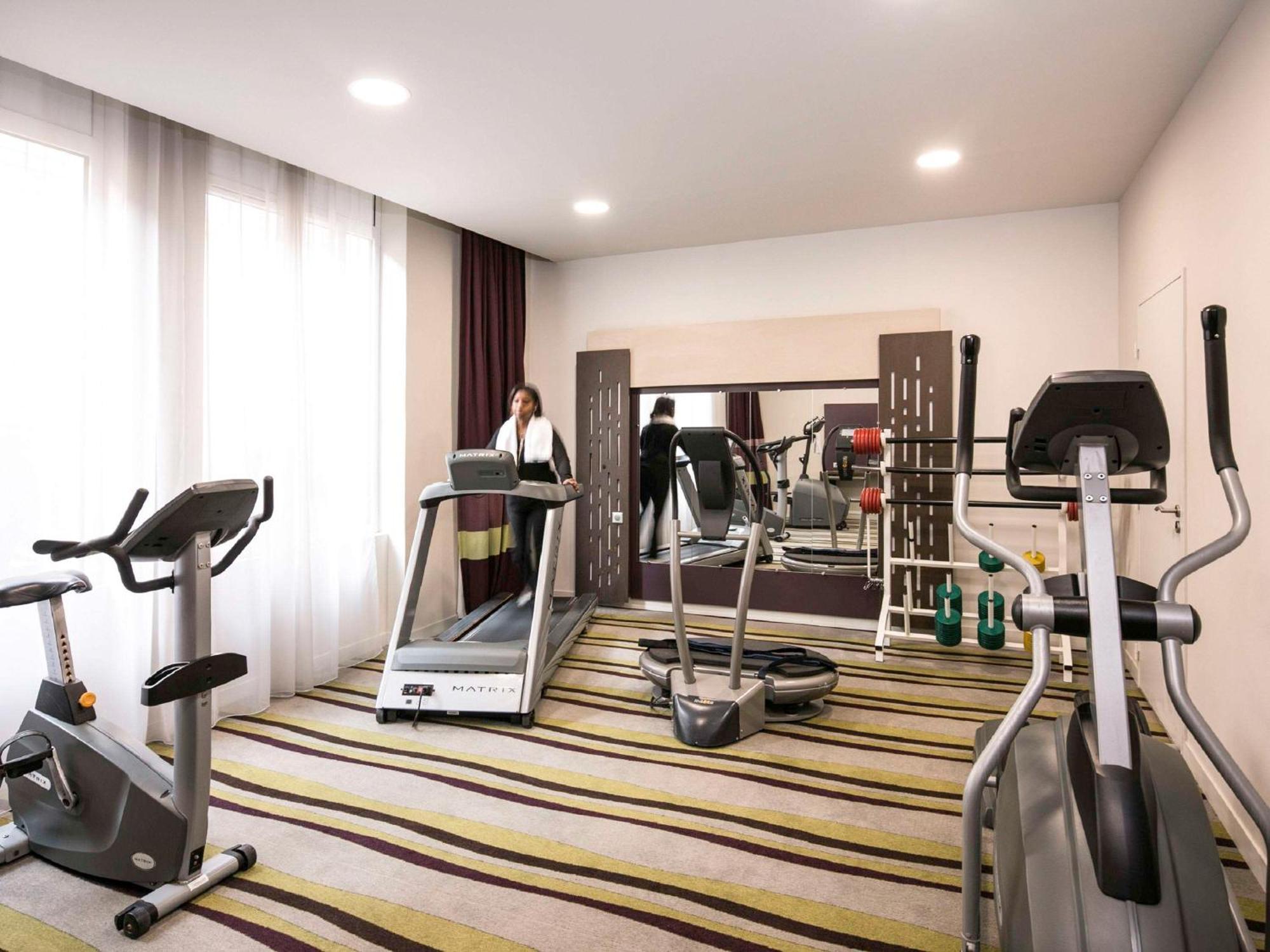 เมอร์เคียว มหาวิหารชาร์ทร์ Hotel ชาร์ตร ภายนอก รูปภาพ