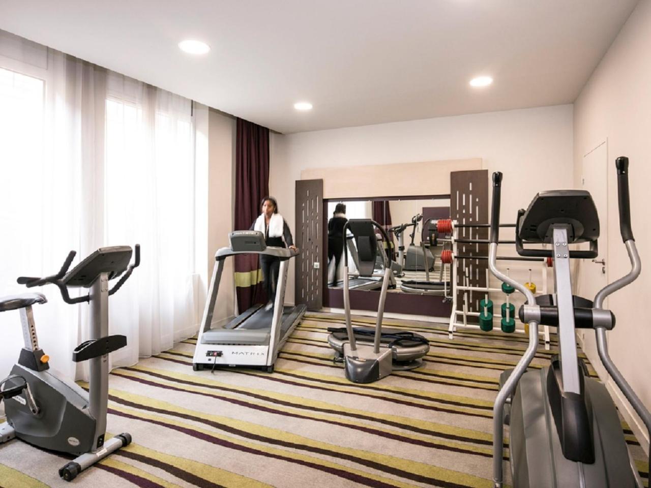 เมอร์เคียว มหาวิหารชาร์ทร์ Hotel ชาร์ตร ภายนอก รูปภาพ